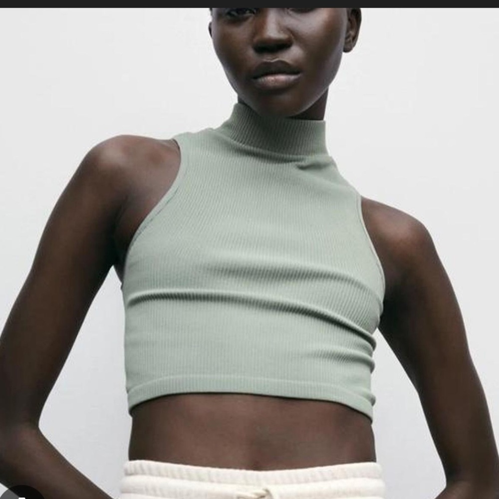 Zara red crop high neck top M